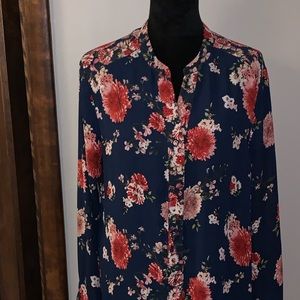 Kut from the Kloth Floral button up blouse